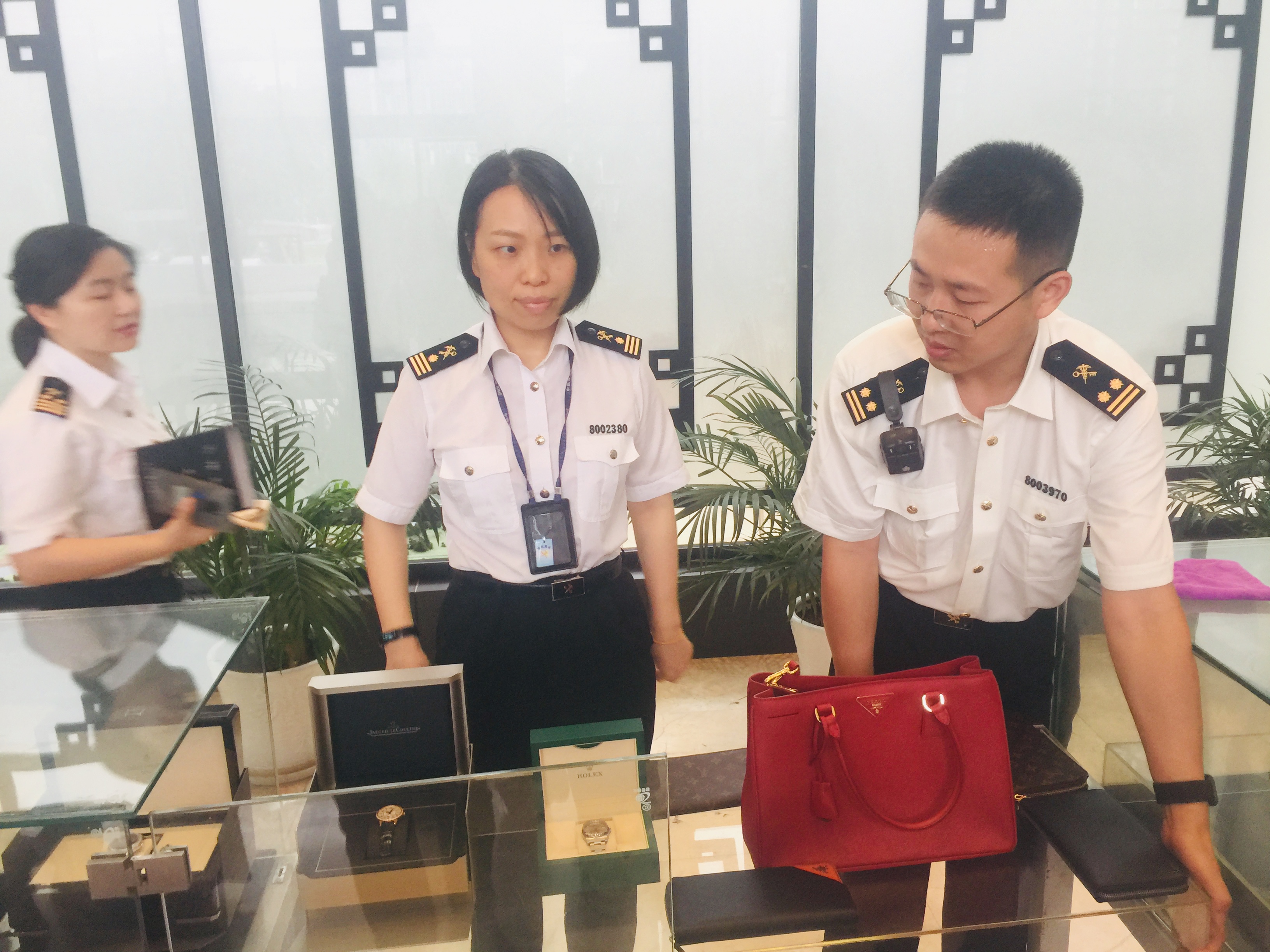 微信图片_20190619165622（重庆海关2）.jpg