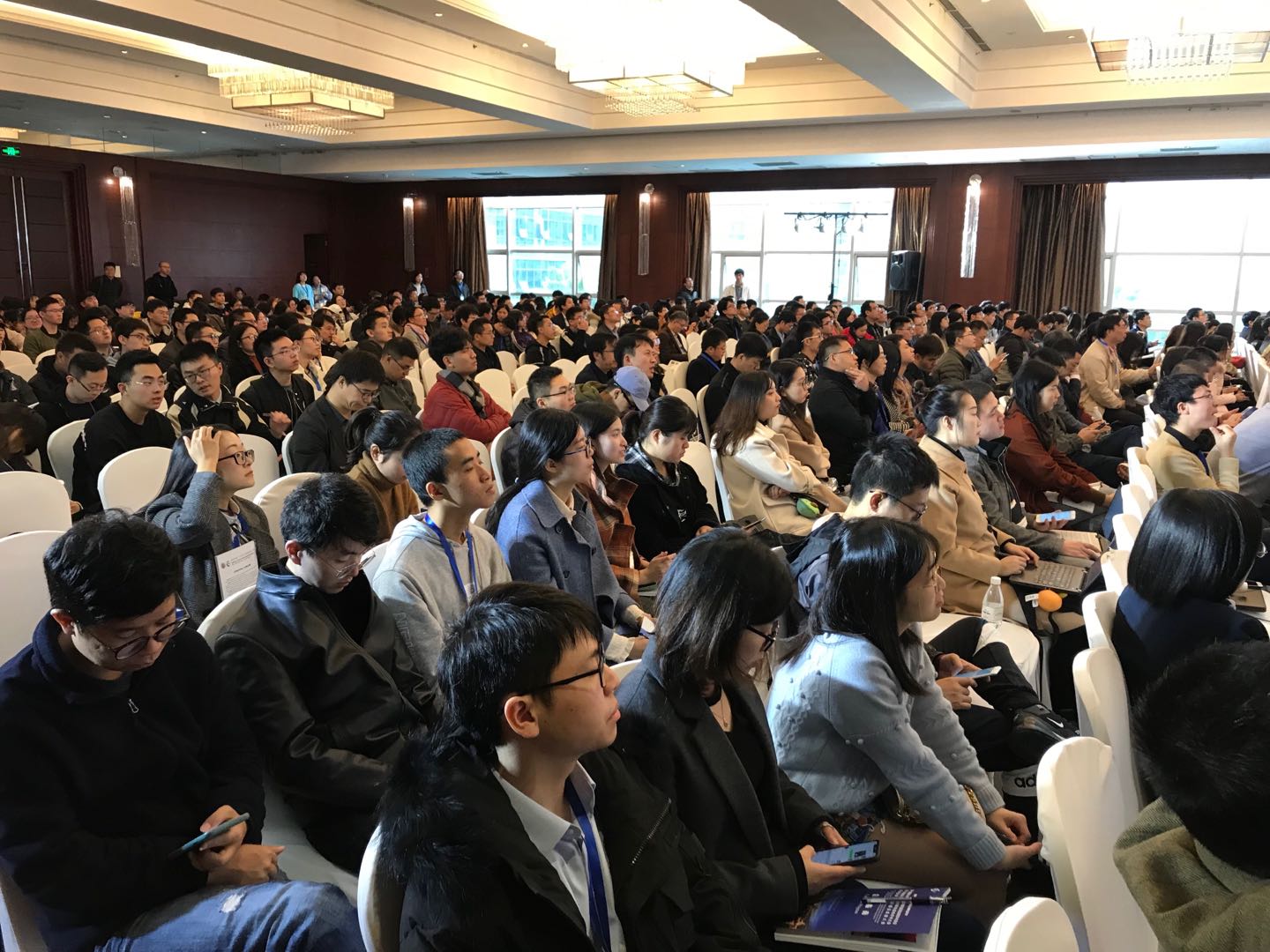 微信图片_20191123190516（大会2.jpg