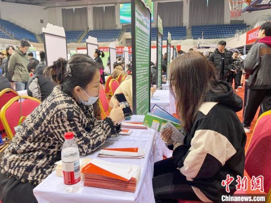 f44d305ea4db295433d42e_副本.jpg